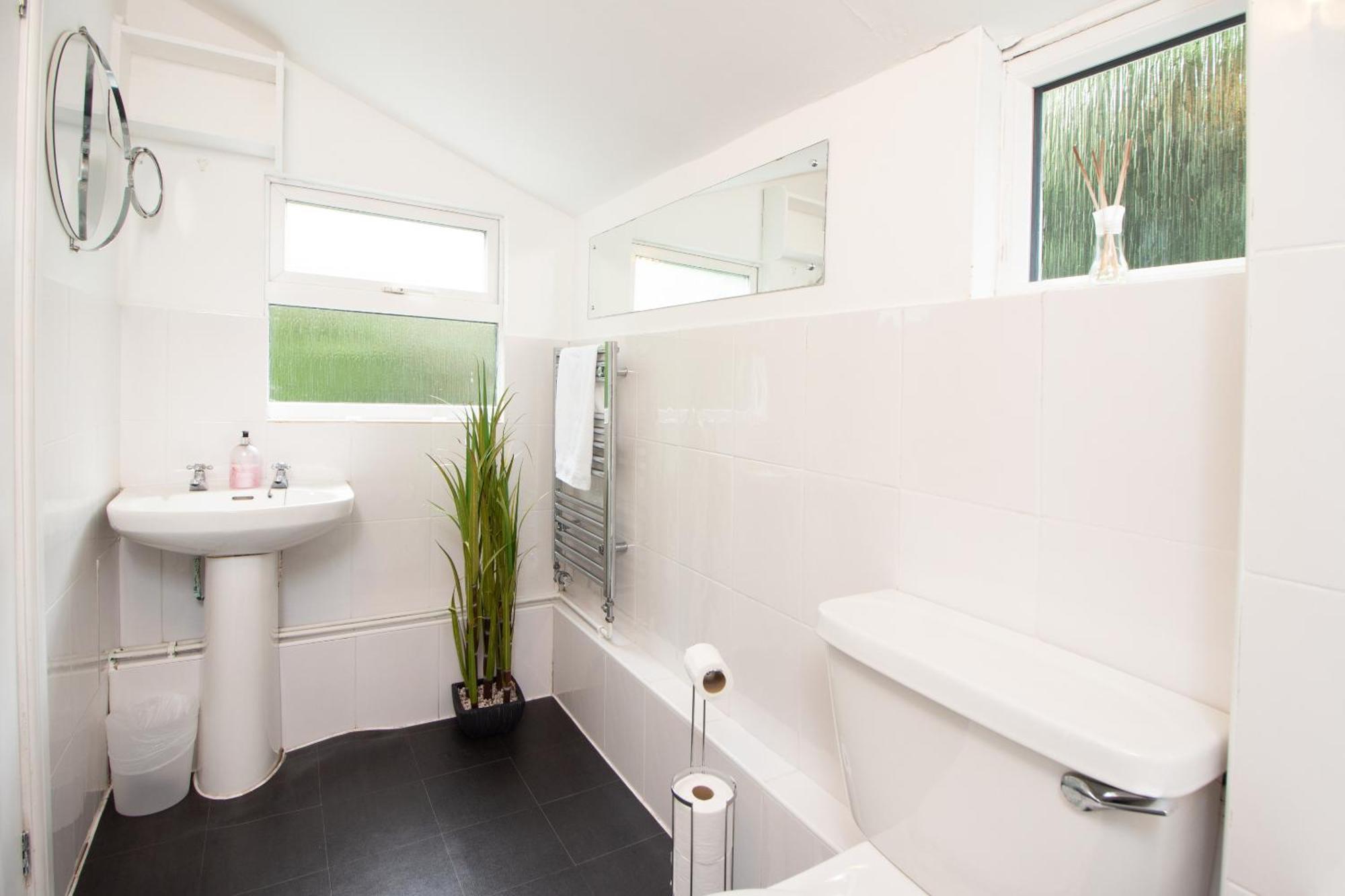 Raleigh Gf - Ground Floor 1 Bed Georgian Flat In The City Centre Free Parking And Wifi Exeter Exteriör bild